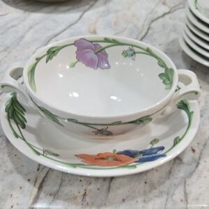 Set Of 4- Villeroy And Boch Soup Bowl with Handles Plus Add. Saucers